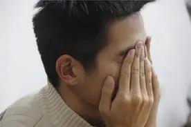牙垢刷不干净，只能靠洗牙？医生不隐瞒，告诉你答案图片