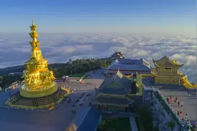 50年，他用数万张照片记录峨眉山，诉说对家乡的热爱图片