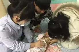 1岁女婴胃被撑破，只因妈妈喂了这种食物图片
