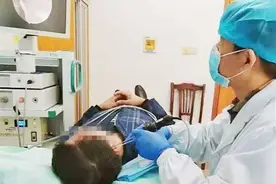 长沙男子工作忙到左耳总是嗡嗡响，以为休息就能够，谁知突然听不见了！这个疾病信号得注意图片