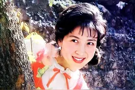 著名演员吴海燕家至少有6人从艺，与姐姐吴江燕是艺坛“姐妹花”图片