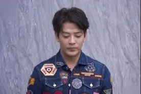 歌手陈晓东过气后太心酸？演出失误遭责骂，网友齐呼评委不配点评图片
