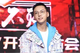 寸头的陈伟霆，充满潮流硬汉的时尚气质图片