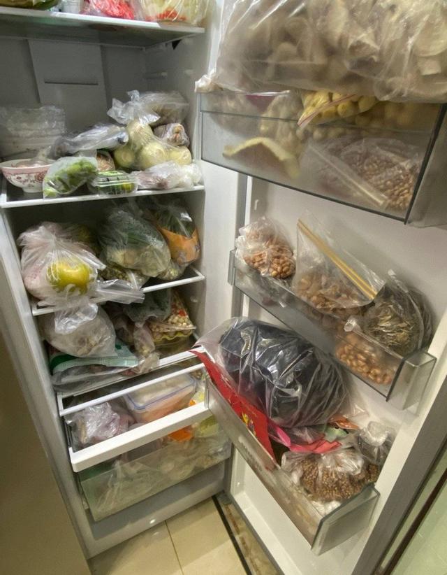 花胶蚝干瑶柱煲粥 2026年瑶柱蚝士煲粥是一起放吗