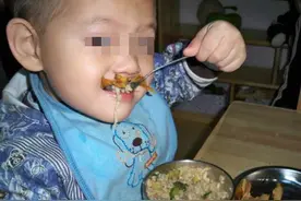 孩子睡觉前，家长别给他吃这3样食物，不止会影响身高，还有智力图片