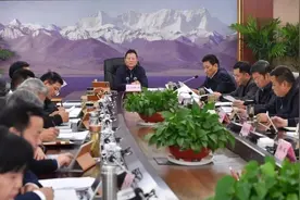 县长落马第二天，市委表态：始终铭记“当官就不要发财、发财就不要当官”图片