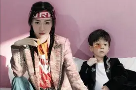 同样6岁，按时上幼儿园的Jasper和晚上一年的嗯哼，差距却很明显图片