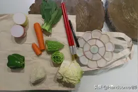 儿童创意美术：蔬菜拓印画-一园青菜成了精图片