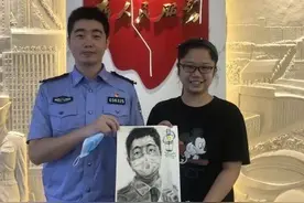 终于看见了你的样子，方舱备考女孩给警察小哥哥画了一张肖像画图片