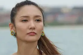 “吸毒女星”牛萌萌的劲爆情史图片