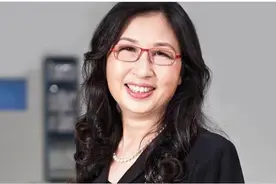 华为女皇孙亚芳，真巾帼不让须眉图片