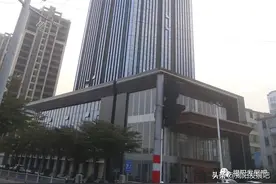 建成的榕城新地标——揭阳东方阳光金融大厦图片