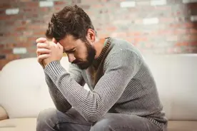 男性一般从什么年龄开始衰老？身体上会有什么征兆吗？图片