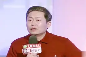 丈夫对儿子心灰意冷提离婚 妻子同意两人互相怄气 谁都不肯退让视频封面