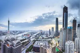 广州住宅成交价近30万/m²，一条带节奏的真新闻图片