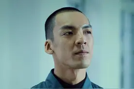 《巡回检察组》中的富二代和星二代，两个是非不断，两个演技爆棚图片