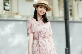碎花裙那么美，为什么你穿总是显老气？图片