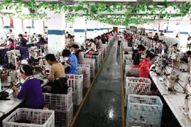 哥伦比亚鞋业损失惨重，销售额下降30%图片