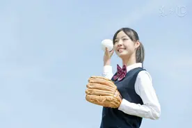 小说：全球灵气复苏，小道士开直播表演道法，观众惊呆：这不科学图片
