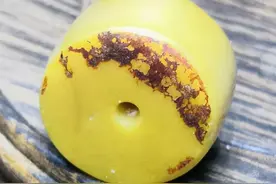 #伊犁头条 伊犁捡玉石的好去处 ~~ 有山，有水，有草，有牛，有玉石图片