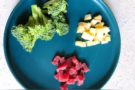 简单三步教你做辅食——土豆牛肉焖饭图片