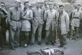 聂凤智拄着拐棍，亲自验尸无误，向许世友报告：已毙杀大汉奸图片
