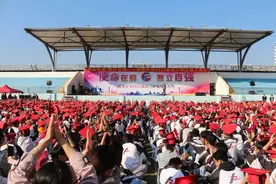 现场直击！南康中学举行2021届高三学生成人典礼！图片