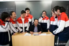 陕西省神木中学教师郭智龙：在三尺讲台上的静心坚守｜|2021年陕西省教书育人楷模图片