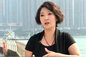 与徐少强分手后雪梨独养两孩 儿子：需要妈咪的年纪她都不在身边图片