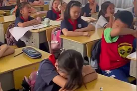 今日吃瓜：全班看忠犬八公哭到撕心裂肺，看到了当年的我自己图片