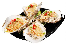 约会的时候这5种食物不要吃，不然会熏跑女朋友图片