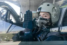 有梦想就有蓝天！探秘空军女飞行员高溥宇的青春修炼手册图片