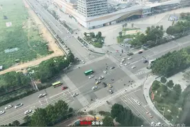 咋回事？泰山大街多个路口信号灯不亮！大家别急，具体原因正在排查中图片