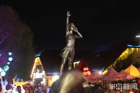 大海螺与人互动、裸眼3D投影动画……金沙滩啤酒城网红打卡地合集来了图片