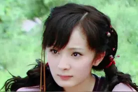 杨幂5岁女儿“小糯米”颜值曝光，和妈妈一模一样，难怪总藏着图片