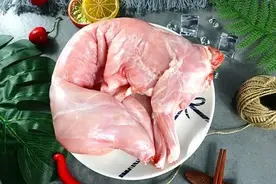 菜市场上猪肉牛肉羊肉这么多，为什么没有兔肉？图片