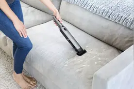 可乐瓶大小的吸尘器，杂物、纸渣、螨虫随手吸，让房间干净整洁！图片