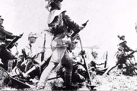 不死老兵——1953式82毫米迫击炮图片