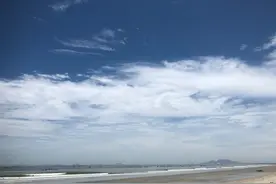 心中的那片海图片
