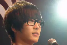 07届快男陆虎：热歌无数却依旧不红，今和相爱多年女友公开恋情图片