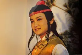 《红楼梦》：难怪说“男人靠得住，母猪会上树”，试看这三个人图片
