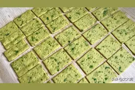 小时候最爱吃的苏打饼干，自己在家做，干净无添加，吃不够图片