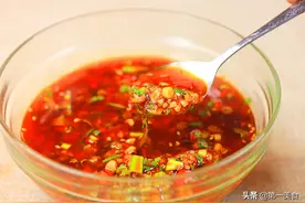 万能凉拌汁，教你最简单的做法，酸爽开胃，2分钟搞定所有凉菜图片