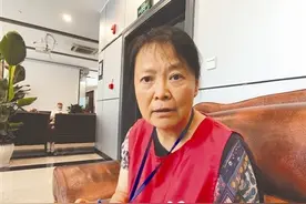 把全身血液捐献了近15次！成都60岁大姐19年来累计献血191次献血图片