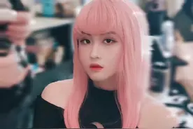 RNG全员女装合集！Mlxg最美，AJ乍一看有点吓人图片