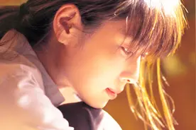 坂井泉水姐姐！仿佛回到少女时代真好听，名侦探柯南剧场版主题曲视频封面