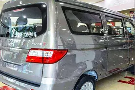 新车3万8，如今15000拿下，侧滑门带掀背后斗，1公里4毛胜过五菱视频封面