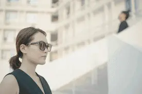 用稳定器拍法大集合，一台稳定器就能搞定的12种抖音视频神奇拍法图片