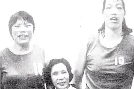 中国女姚明为篮球奉献一生，没结婚，没孩子，37岁穿国家队服去世视频封面