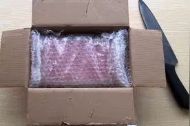 1599元买来的vivo x9s开箱，打开盒子那一刻：我哭笑不得！视频封面